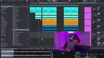 15 yrs old kid makes a crazy beat for Drake 