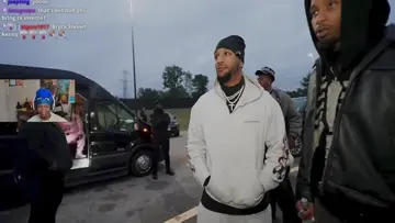 ben da don tells a lady 2 take her time & she does