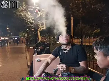 smoking with @NeutroYT and Manolito Rojas