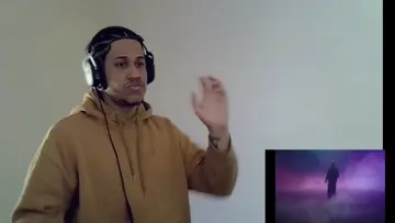 UM DANÇARINO EM LIVE E ISTO KKKKK