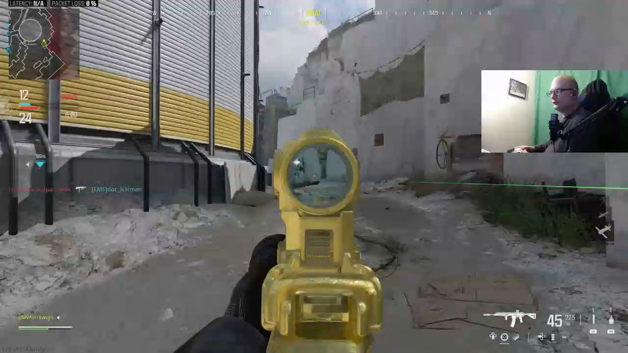 Hit me b****! Only hits the guys near him XD