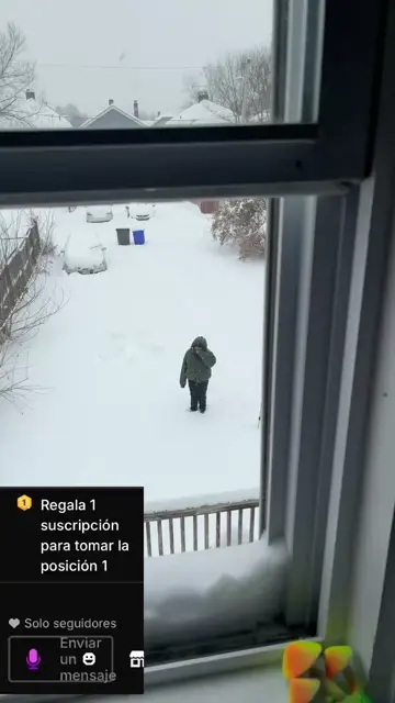 un angelito antes de entrar 😇🥰