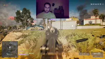 وقتی جای اشتباهی فرود میای🤣