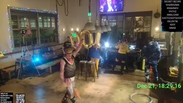 B2B with the DJ like u/sexydiscoballs expects