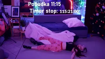 05:04 29- hira udajE że Śpi