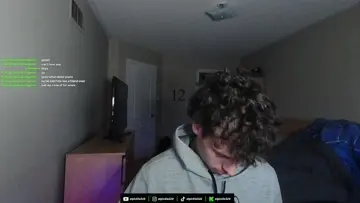 Big B breaks into elpickles house to crash stream