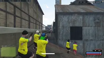 مرتين يقوم