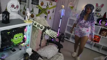 Mostrando la pancita