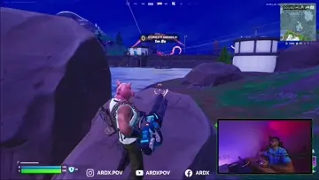Early gameplay chronicles: 99% panic, 1% skill 😭
