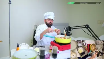 اليوم بتصوم برا المطبخ
