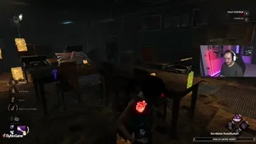 myers baba tek atıyor