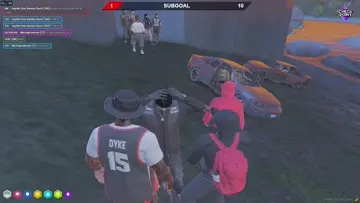 con la glock en la casa