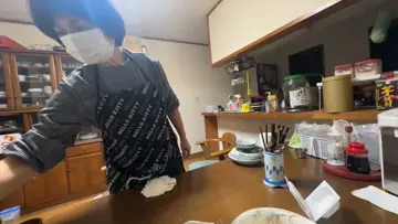 ぶつかるイカルド