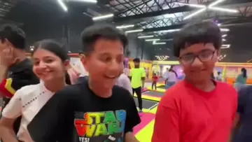 Have fun on the trampoline 🤣