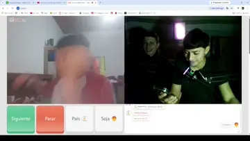 bien hay la actitud del loquito un crackk!!