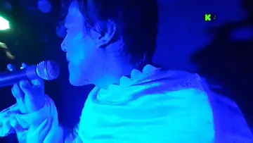 Shark se detona (en su mente) a las payasitas
