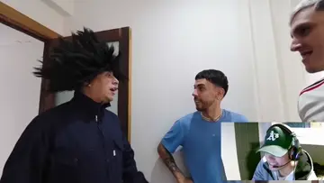 UN PAJARITO AJAJAJ