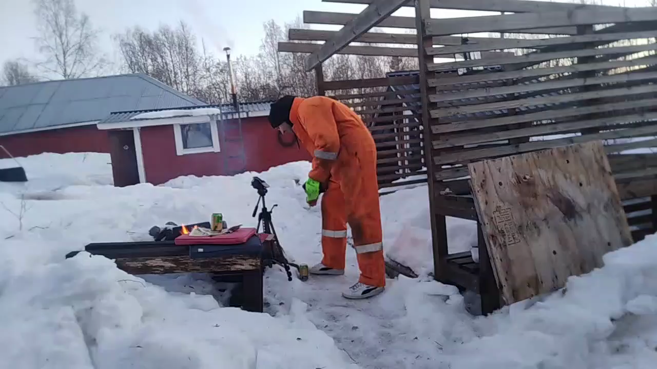 öljynporauslauttaäijä