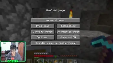 cori muestra sus fuertes enormes y gigantes tetas
