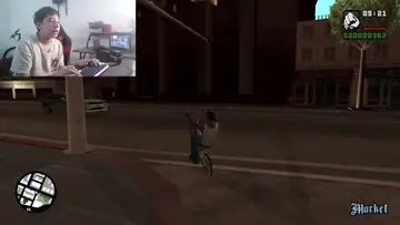 mirá el policía ese