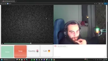 والله يشبه استاذ هاري بوتر هههههه
