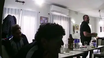 a la abuela le va agarrar un patatuuu