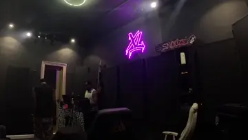 lazy in dj mood