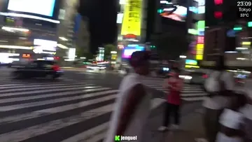 Shibuya'da Bafétimbi Gomis ile Karşılaştık!