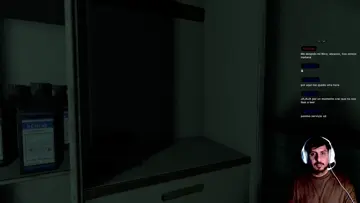 No hay que confiar ni en tu propia sombra XD