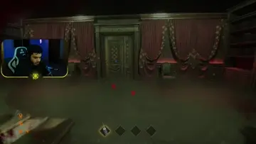 قفل الباب بوجهي