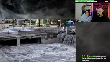 mistik gülüş