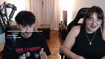 Stream con la Pichi, charlita y fernet / | Clip