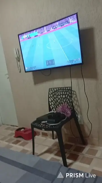 playing FC 26  . 2 vs 2