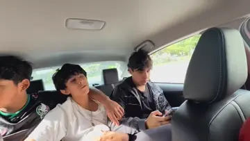 (LO QUE LA CASA IINVITE)