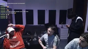 LOS SOLDADOS TAMBIEN HACEN MUSICA