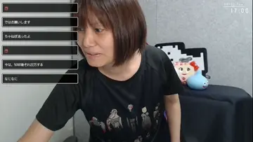流行りの踊りかと思いきやパラパラを踊る