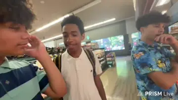 Camera man gets disrespected 