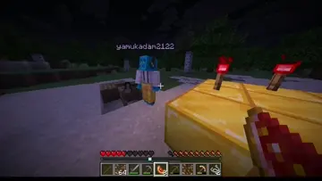 herobrineyi gördünüzmü sağ taraftaaaaaaaaa