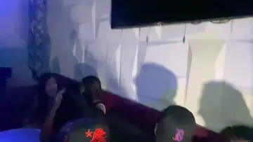 ese mk esta es parolo jajaja😂😂😂