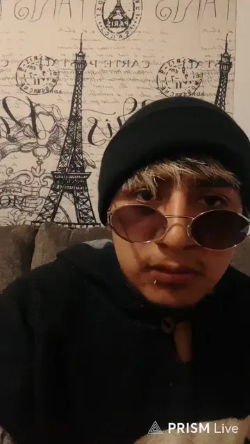 haciedo de todo asta  menos monetizar