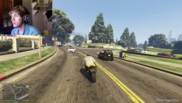 "que fachero que es manejar con moto, hasta que.."