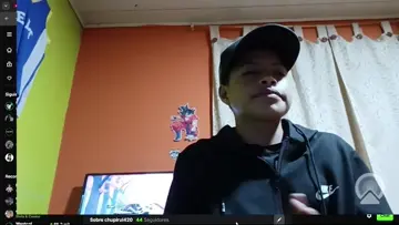 si l mete la rompe jaja