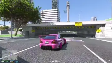 IMITANDO AL POLICIA