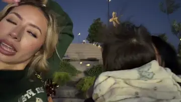 hi