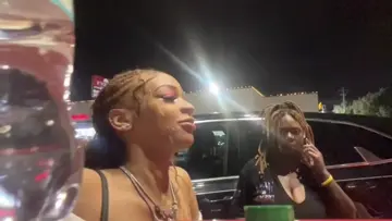 The first time Mya  introduce her phone man😆
