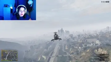 A la F