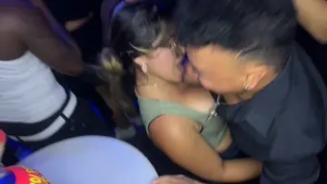 se le paro al chico
