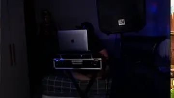 DJ Helena