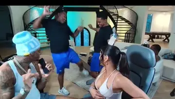 ab x Deen dancing