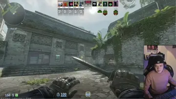 x4 